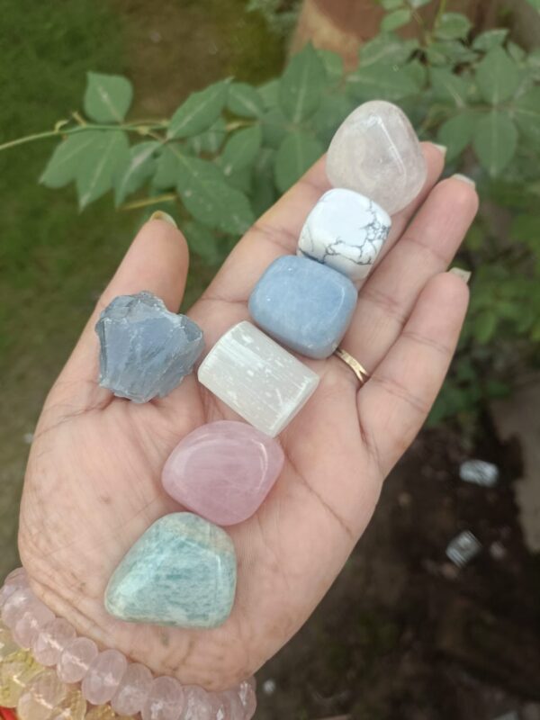 Clear Quartz Stone for Amplification, Clarity and Universal Healing